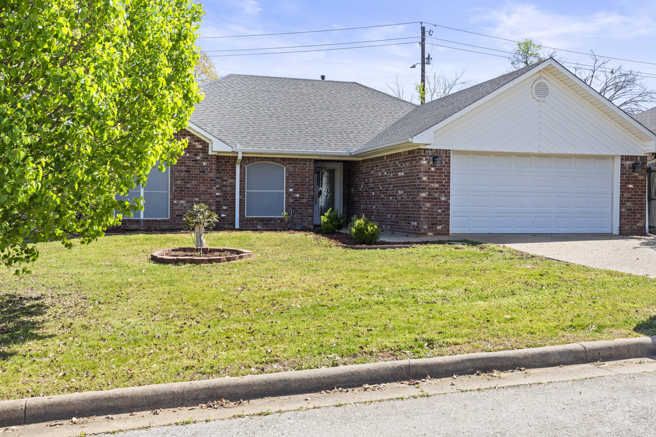 1400 Lakeside Court Lindale TX 75771