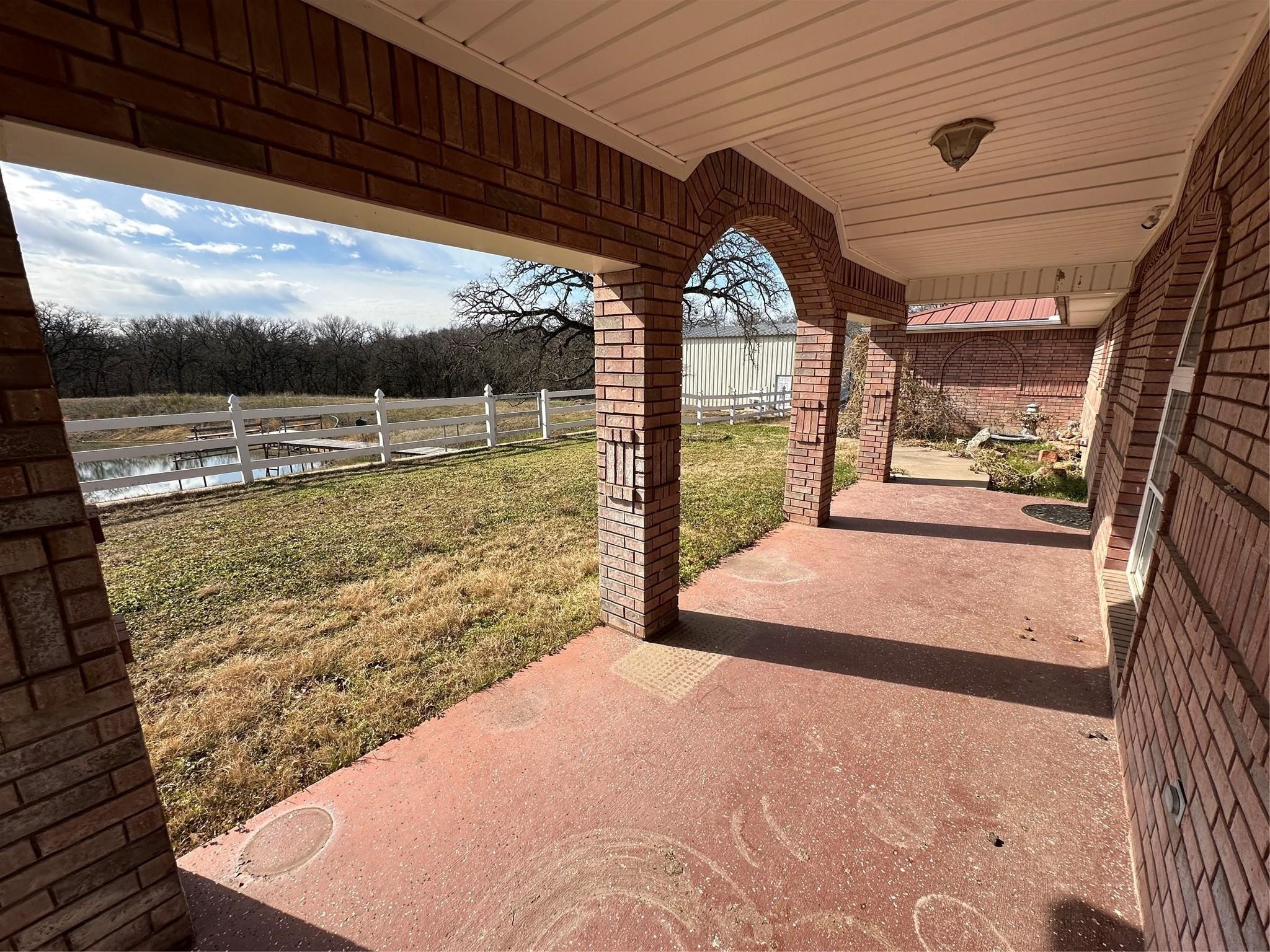 7401 Briar Road Azle TX 76020