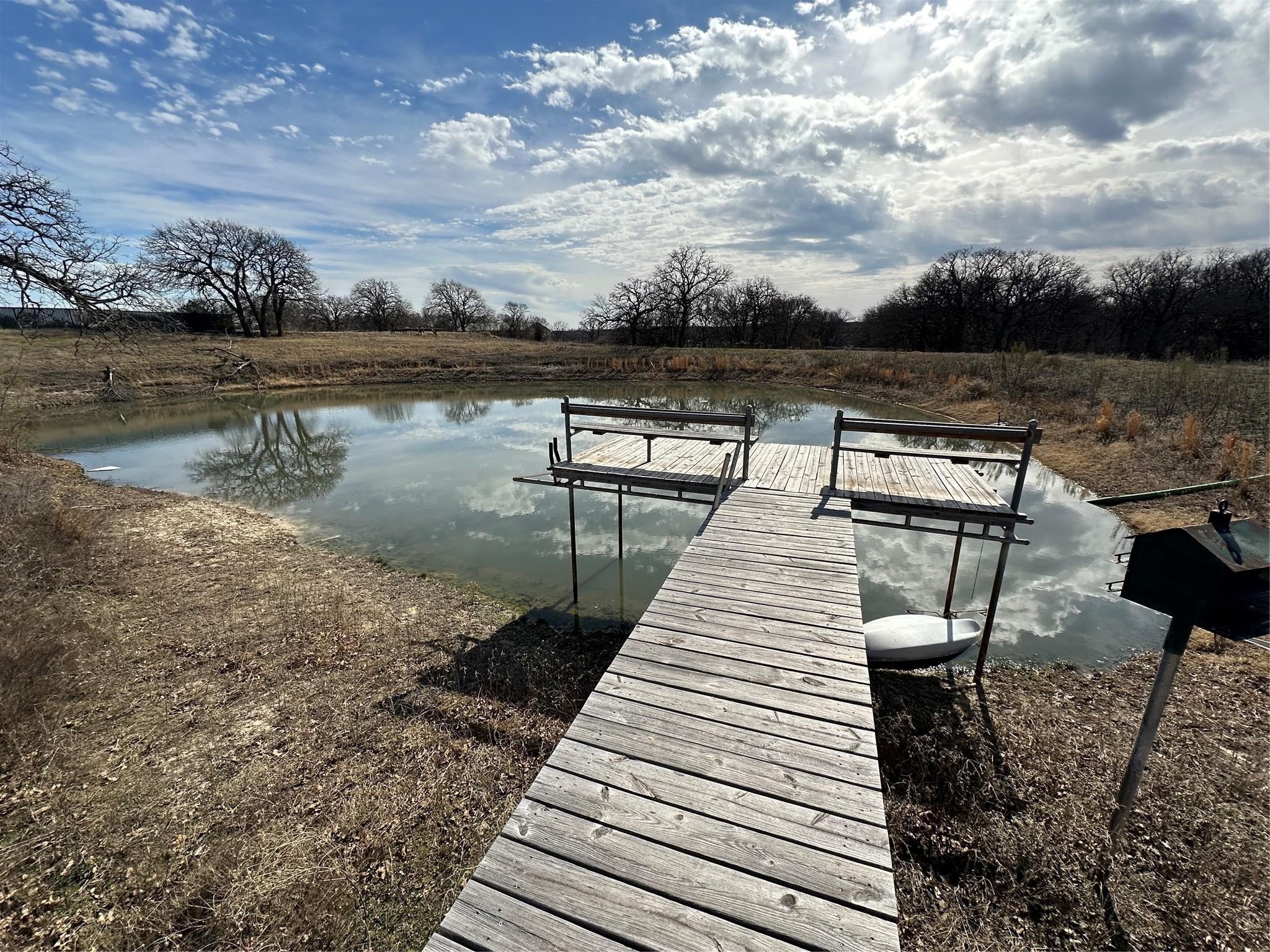 7401 Briar Road Azle TX 76020