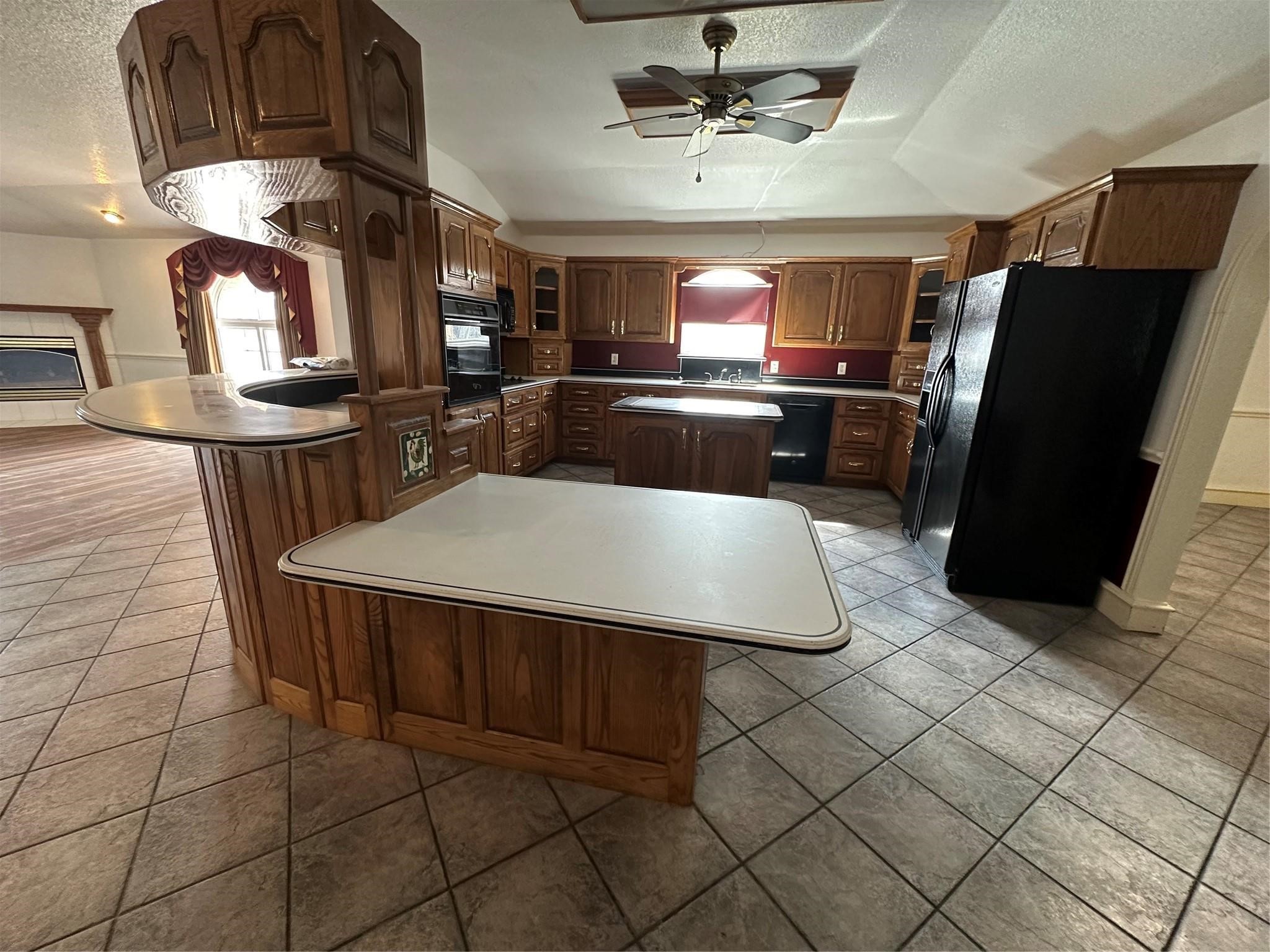 7401 Briar Road Azle TX 76020