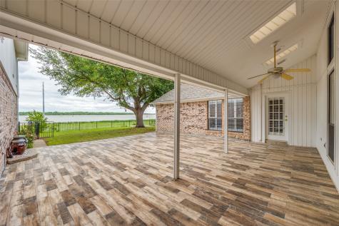 3306 Bluffview Drive Garland TX 75043