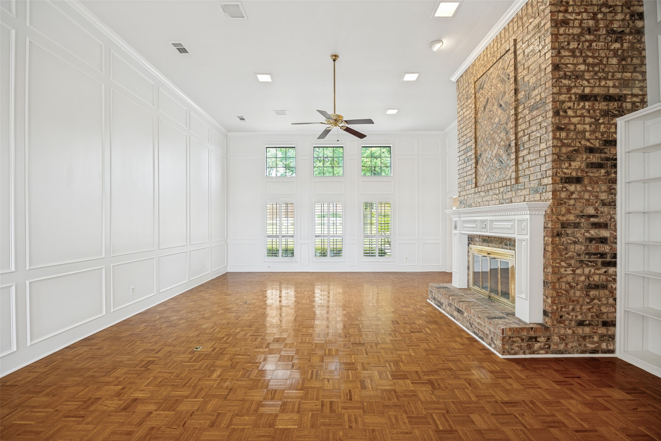 3306 Bluffview Drive Garland TX 75043