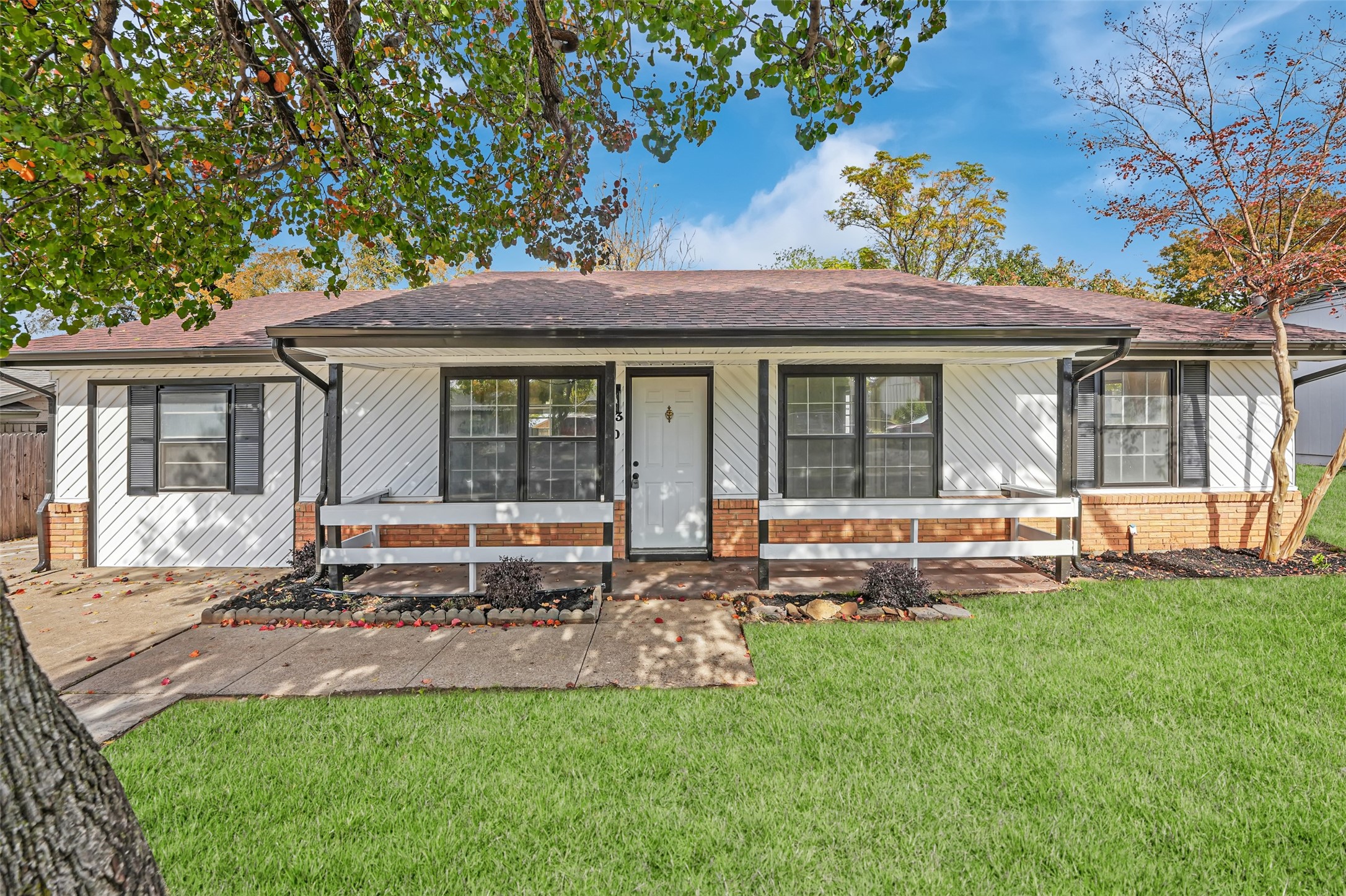 309 Westwood Drive Euless TX 76039