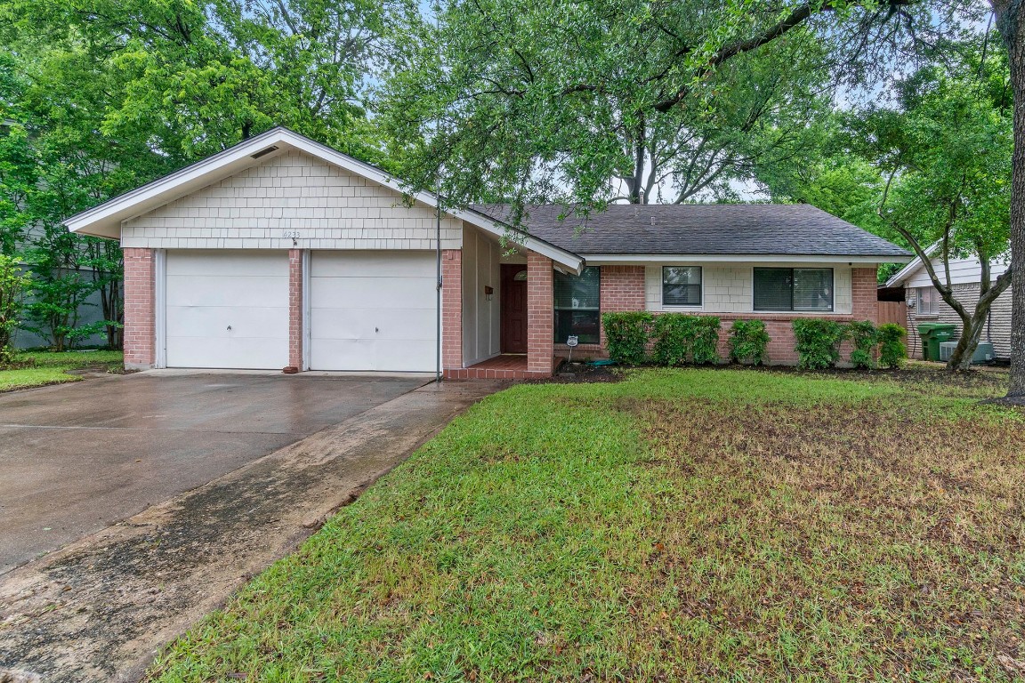 4233 Burning Tree Lane Garland TX 75042