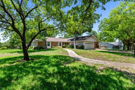9221 Acorn Drive Woodway TX 76712