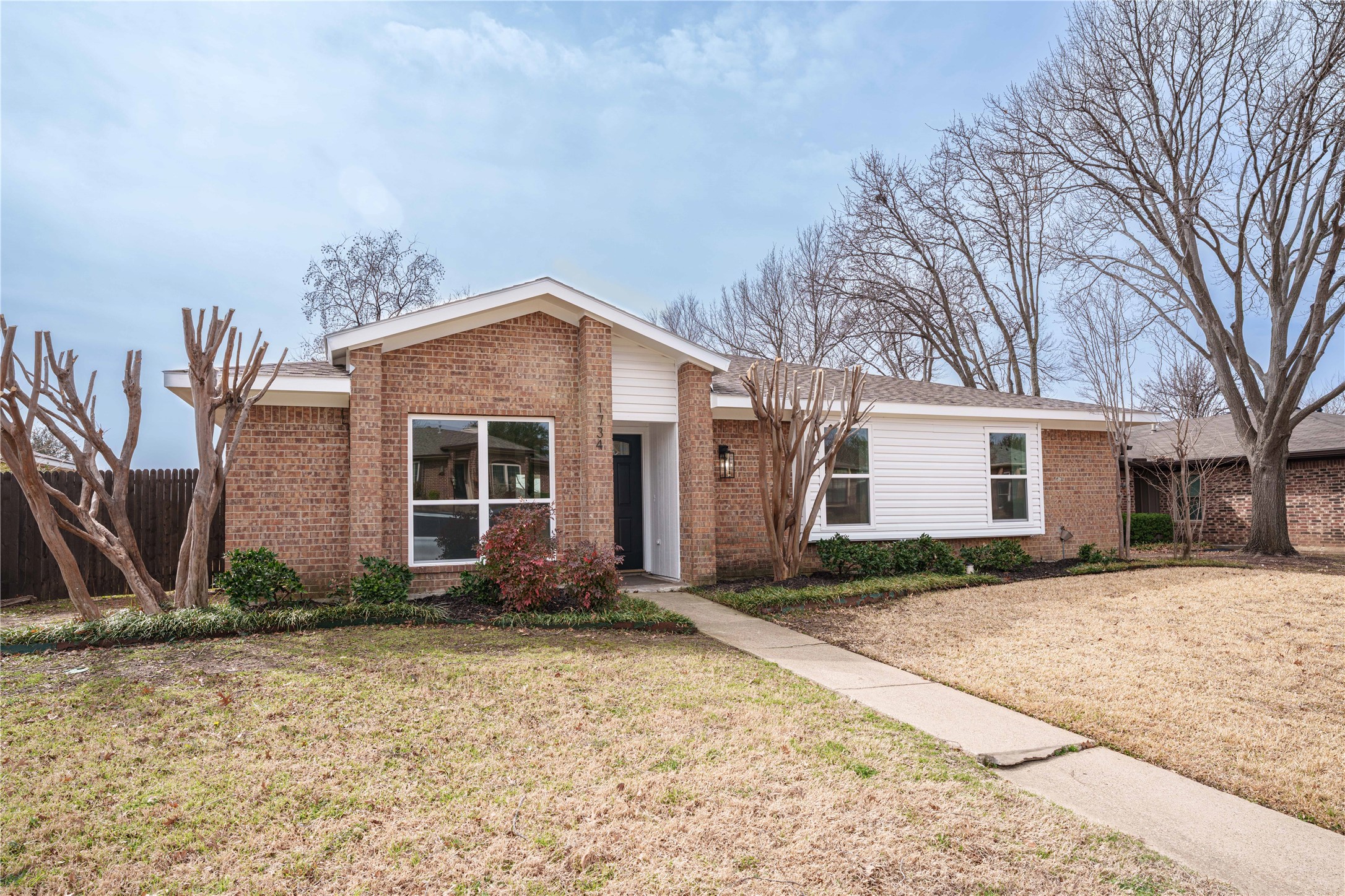 1734 Sterling Lane Lewisville TX 75067
