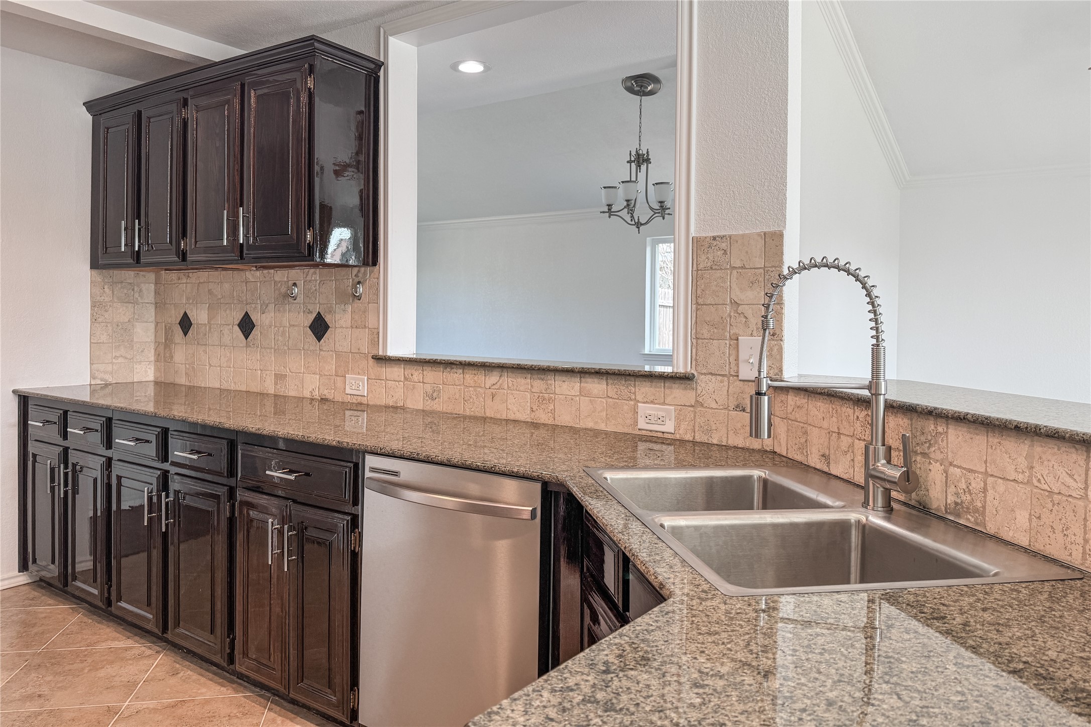 1734 Sterling Lane Lewisville TX 75067