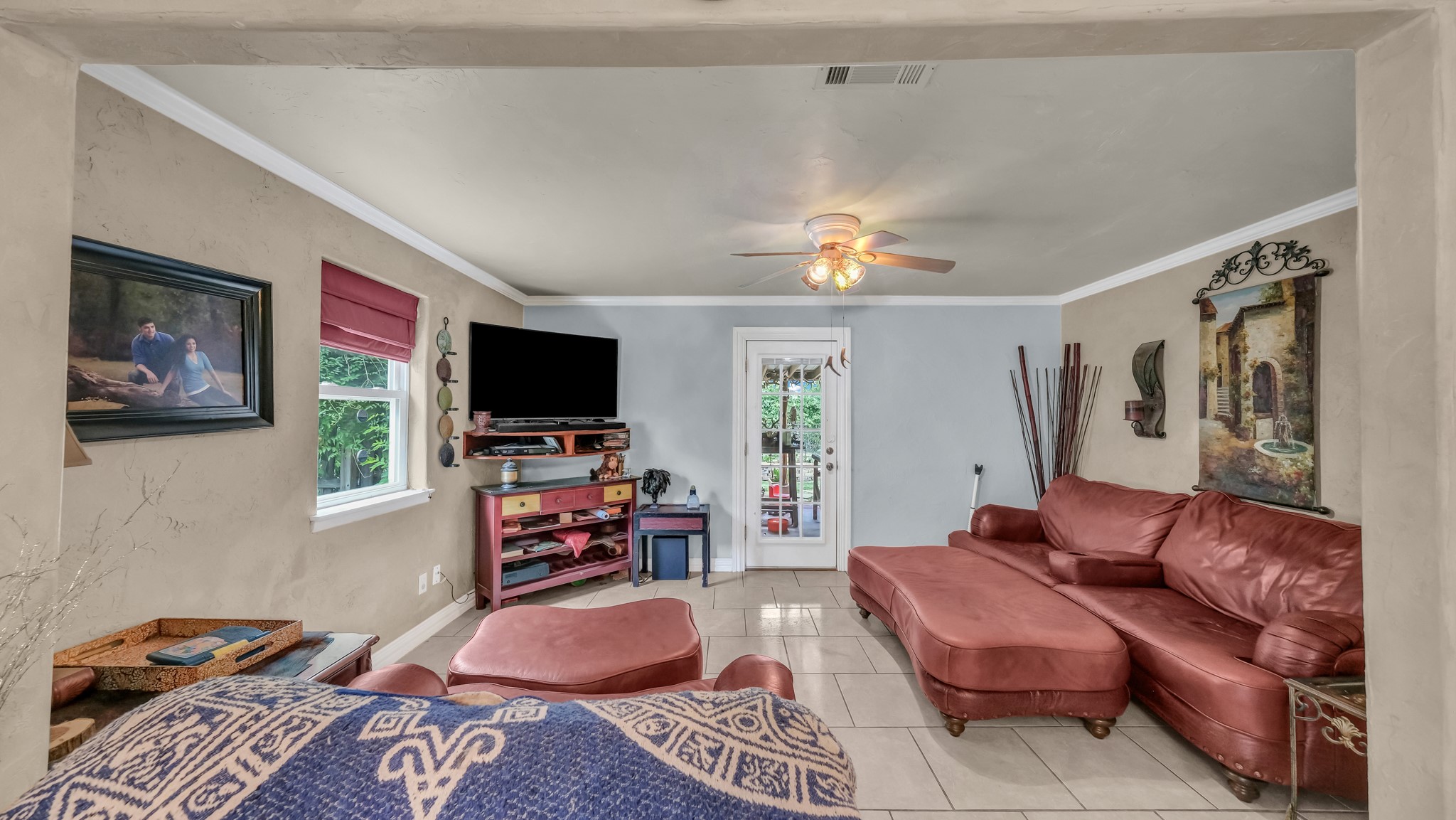 412 Douglas Street Burleson TX 76028