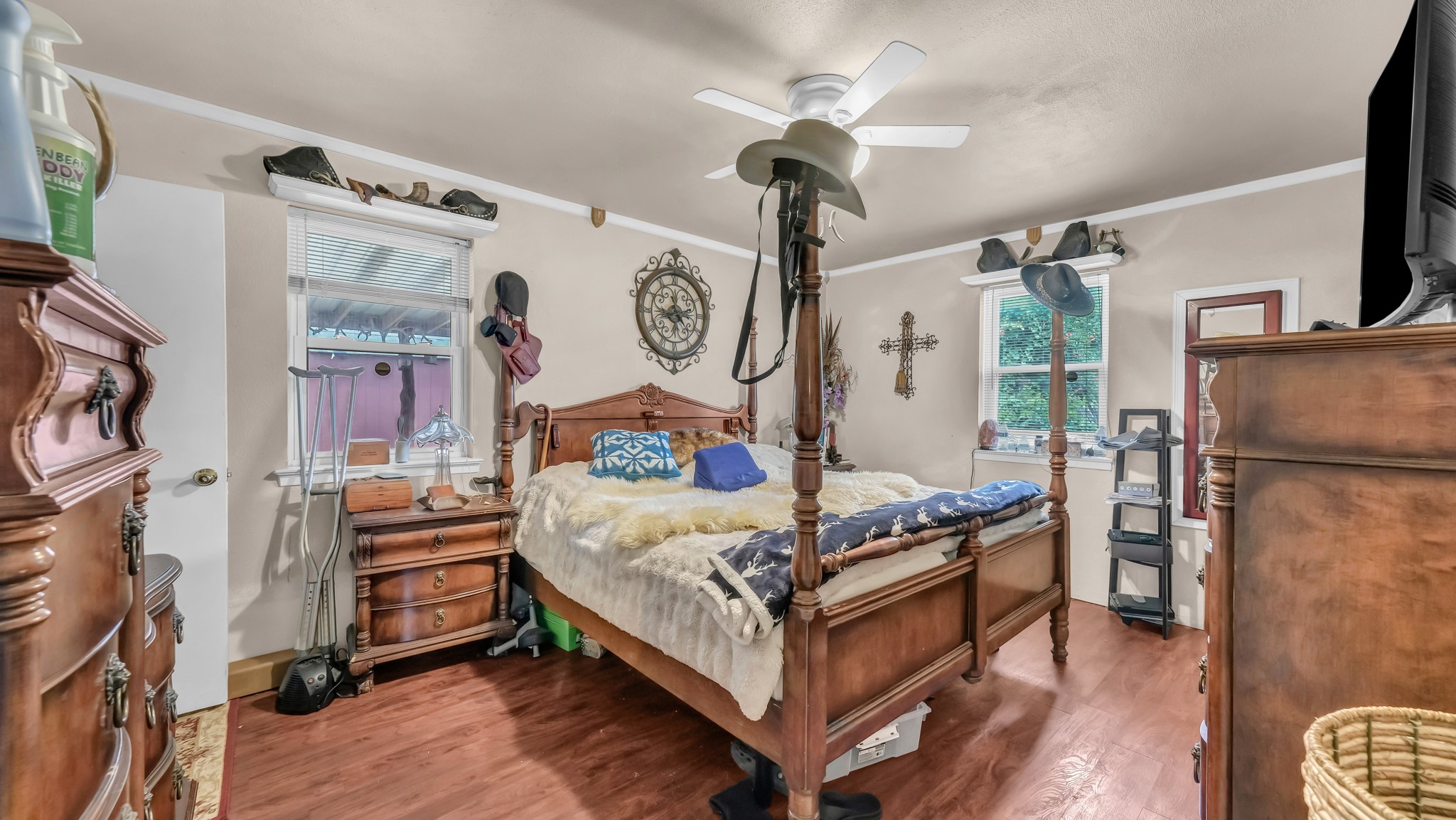 412 Douglas Street Burleson TX 76028