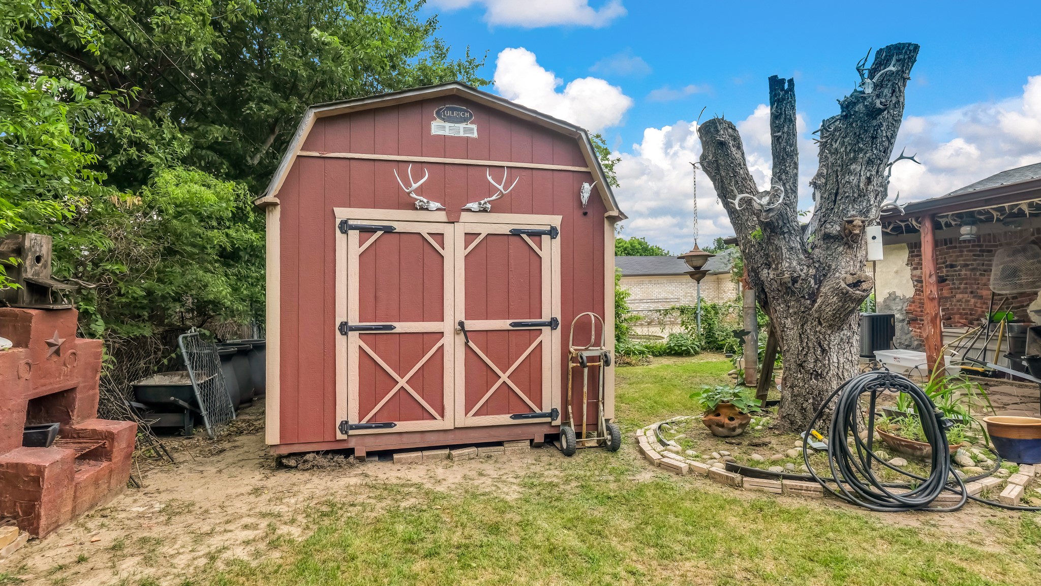 412 Douglas Street Burleson TX 76028
