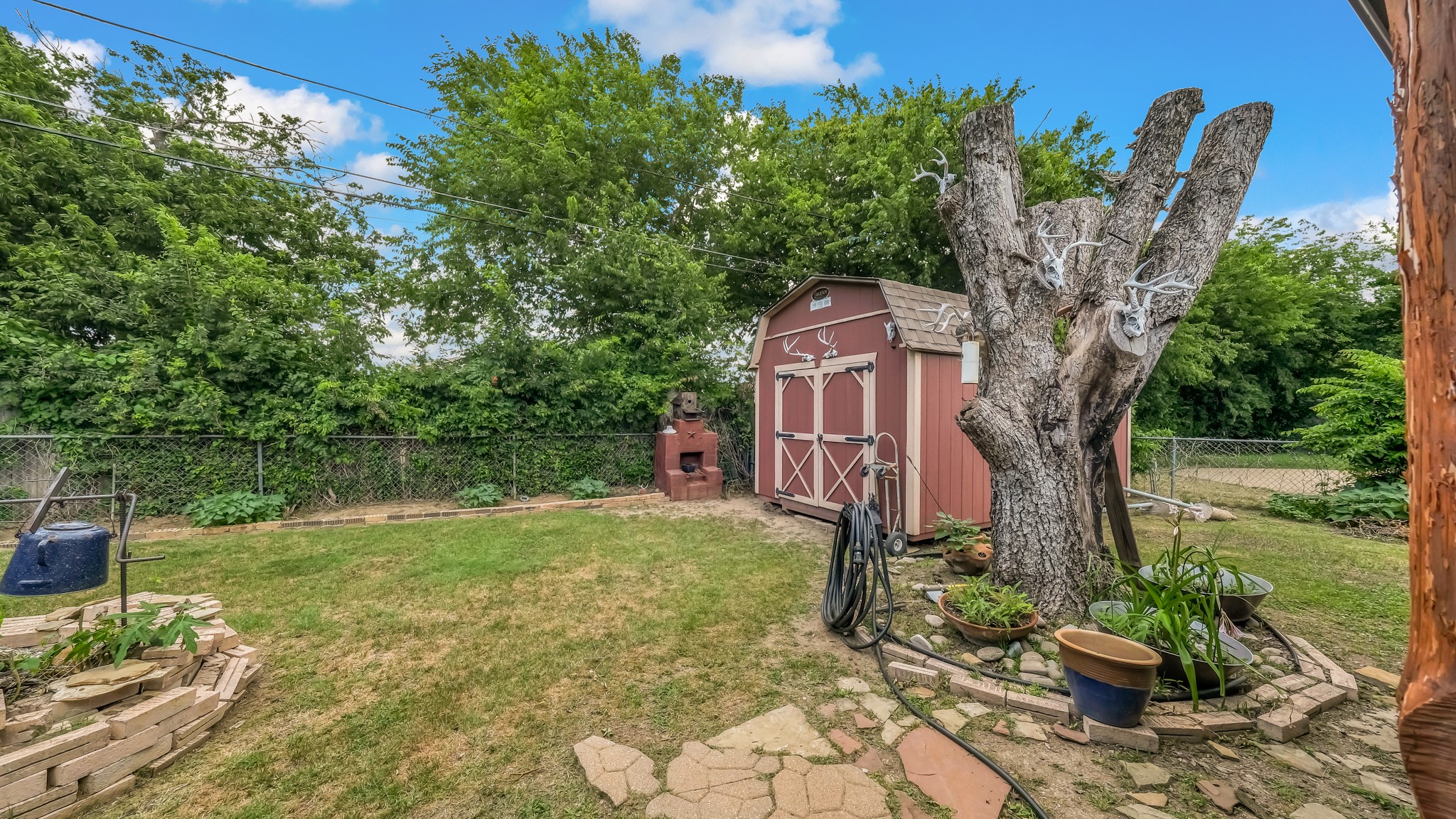 412 Douglas Street Burleson TX 76028