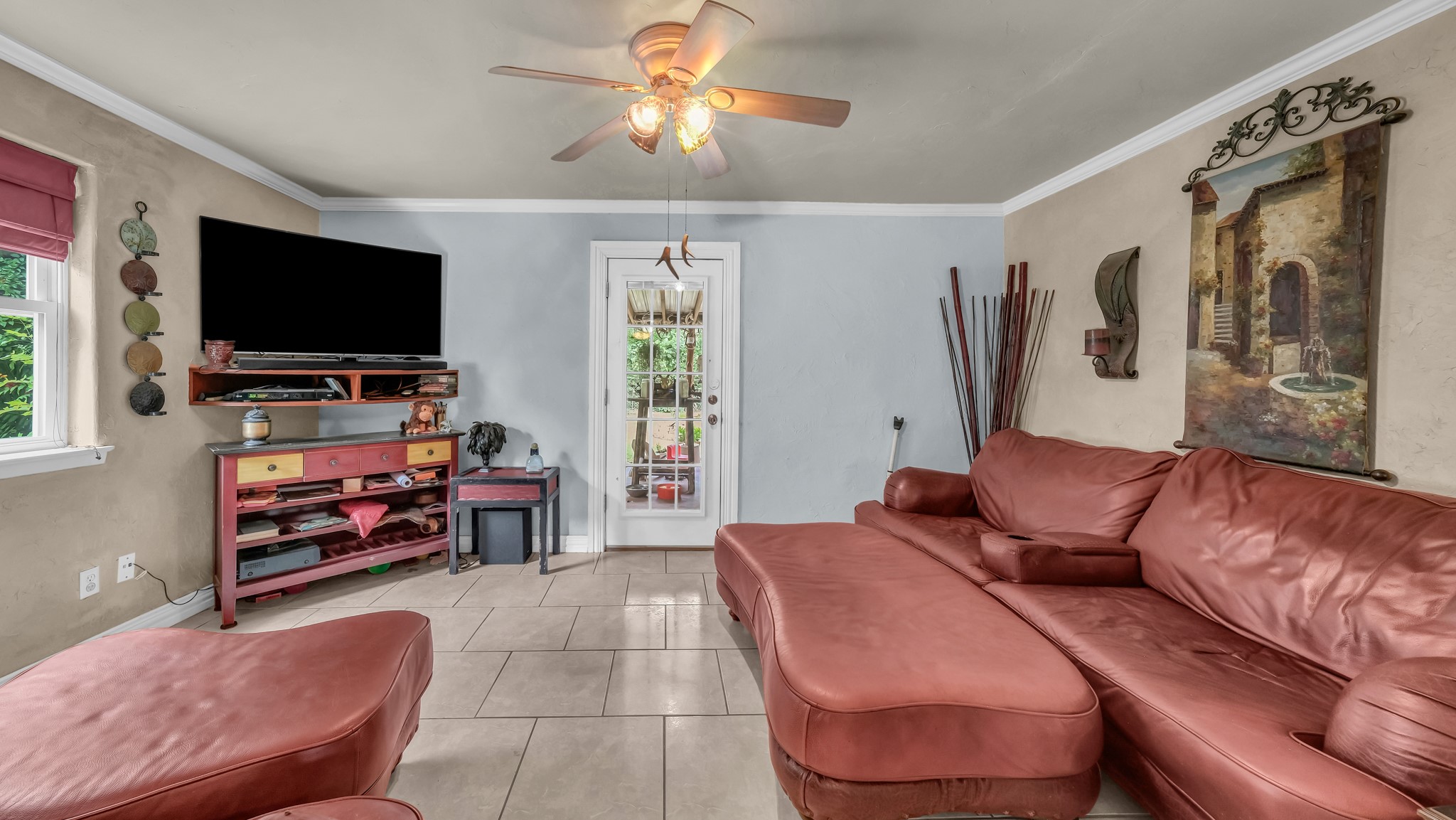 412 Douglas Street Burleson TX 76028
