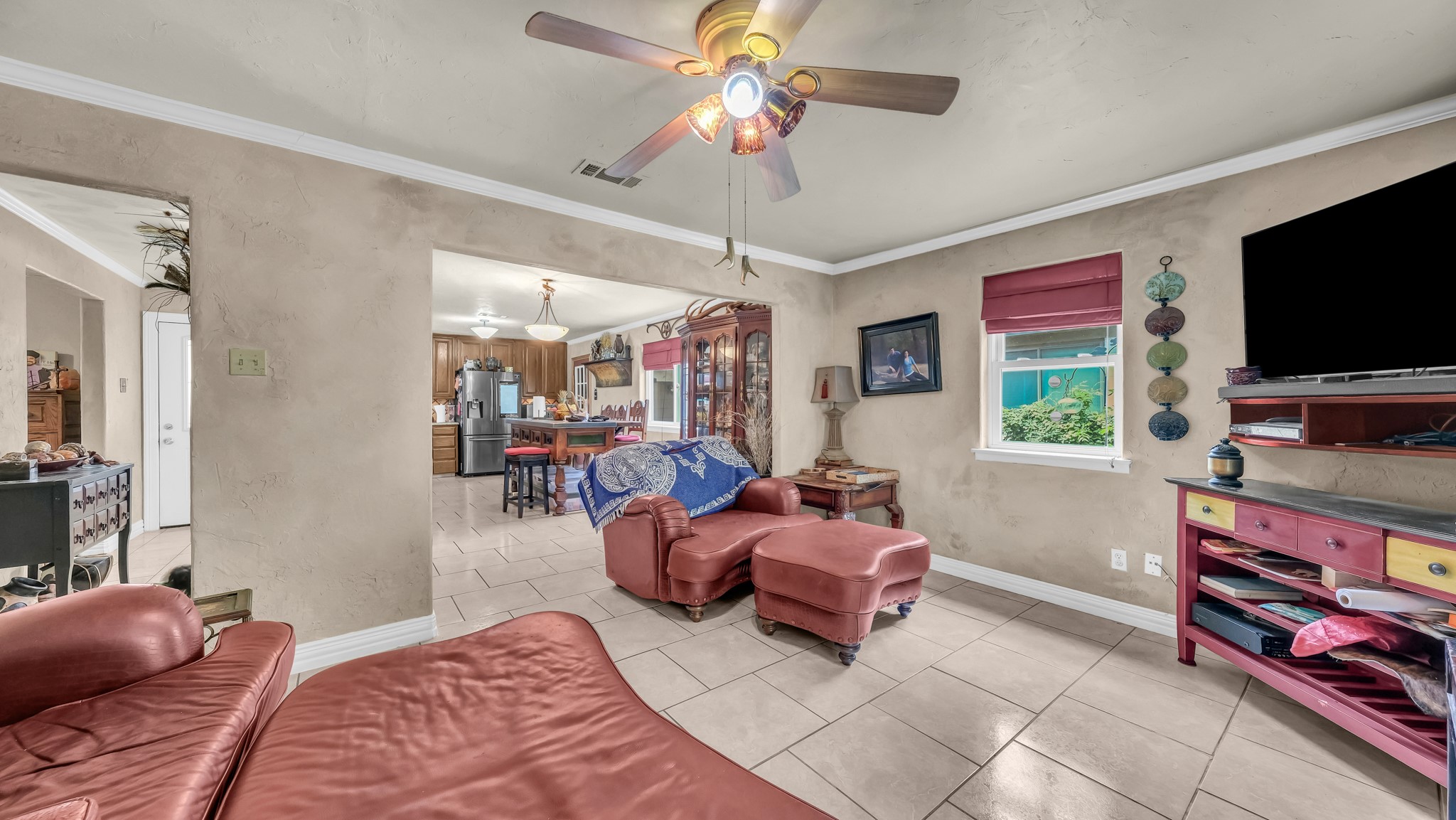 412 Douglas Street Burleson TX 76028
