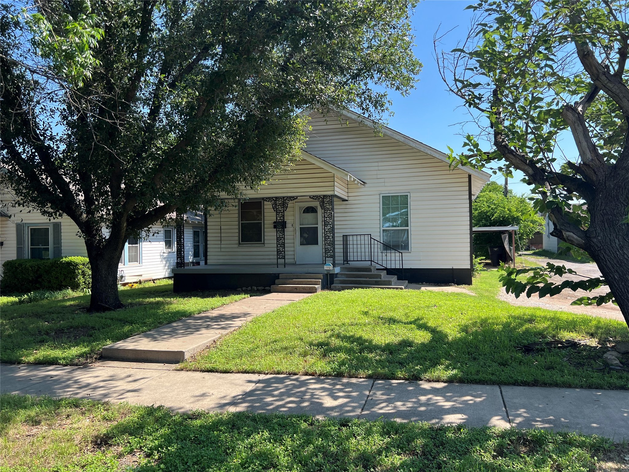 1616 Belmont Avenue Fort Worth TX 76164