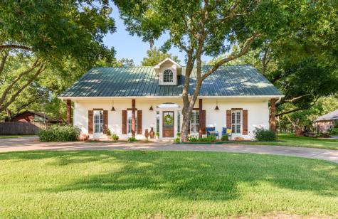 8109 Ravenswood Road Granbury TX 76049