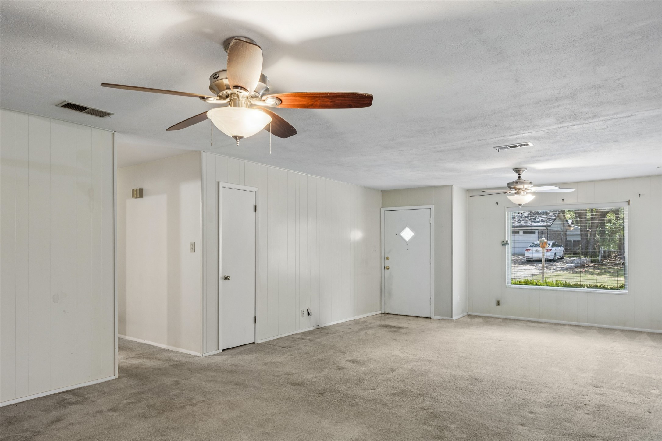 216 N Wisteria Street Mansfield TX 76063