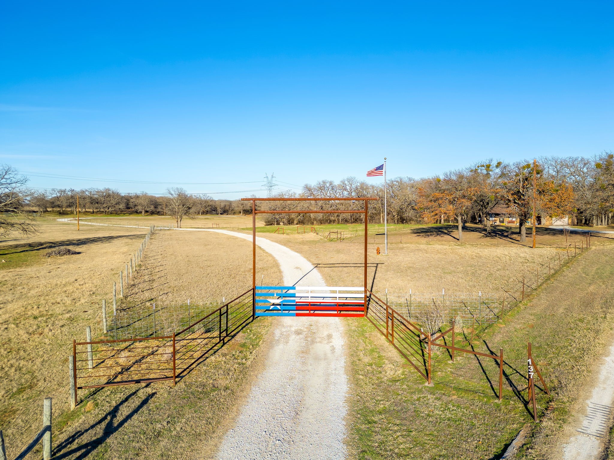 141 County Road 4793 Boyd TX 76023