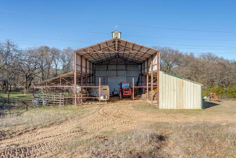 141 County Road 4793 Boyd TX 76023