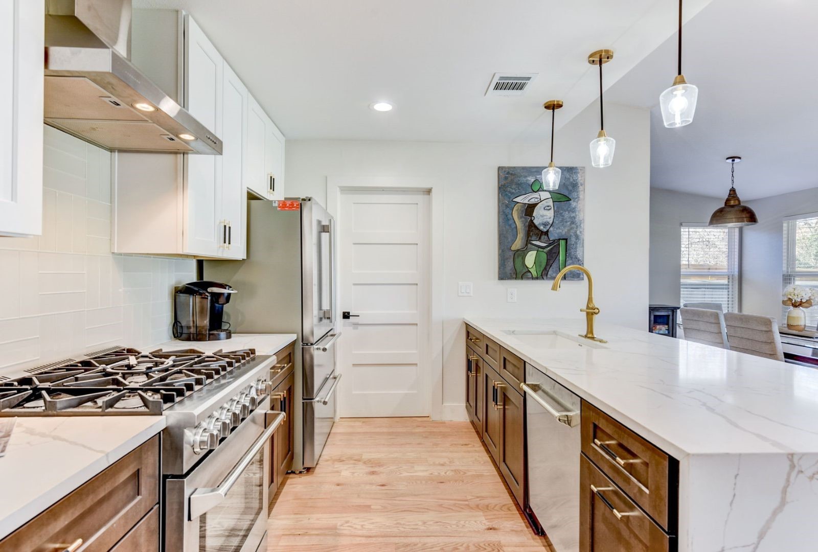 7002 Whispering Oaks Drive Austin TX 78745