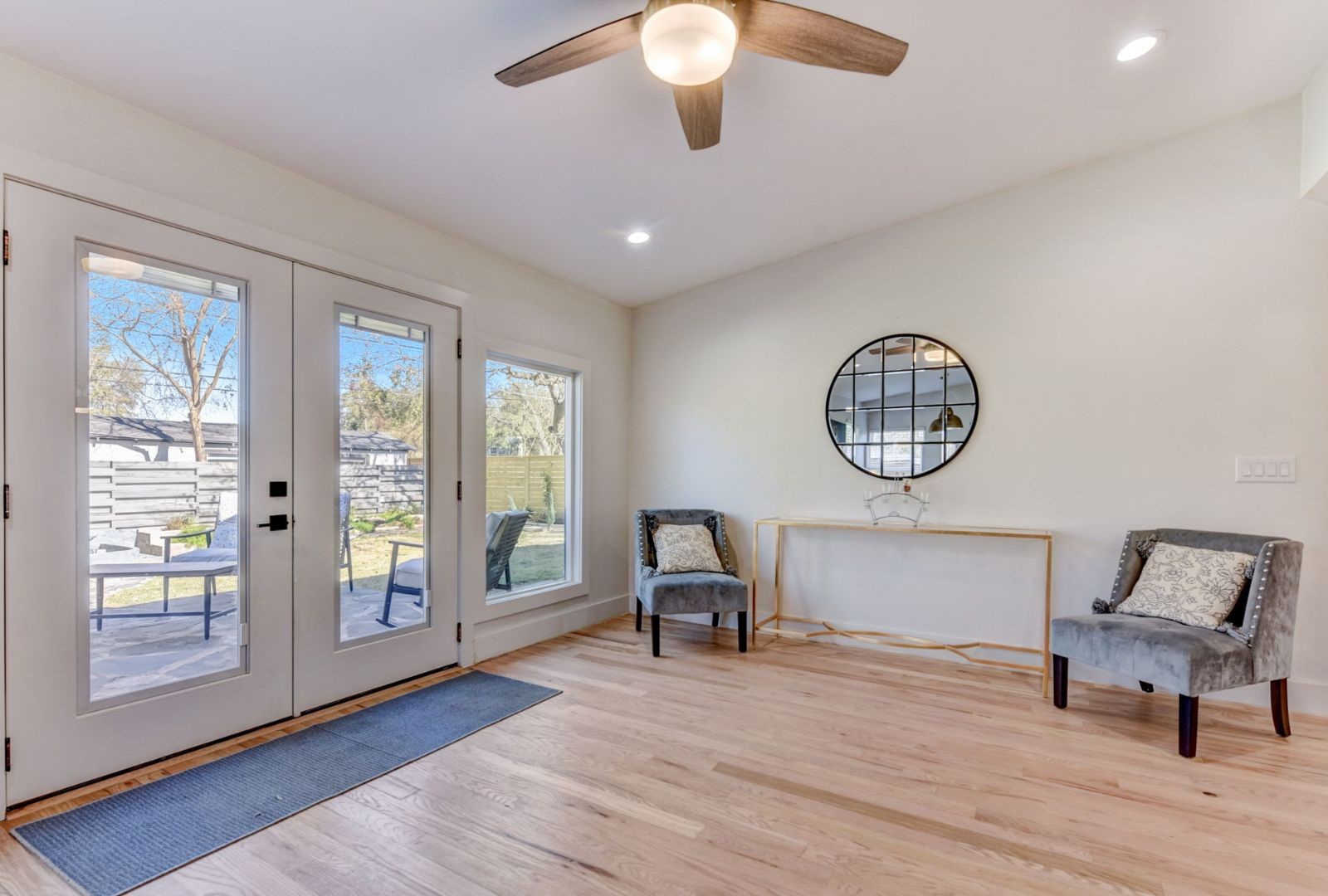 7002 Whispering Oaks Drive Austin TX 78745