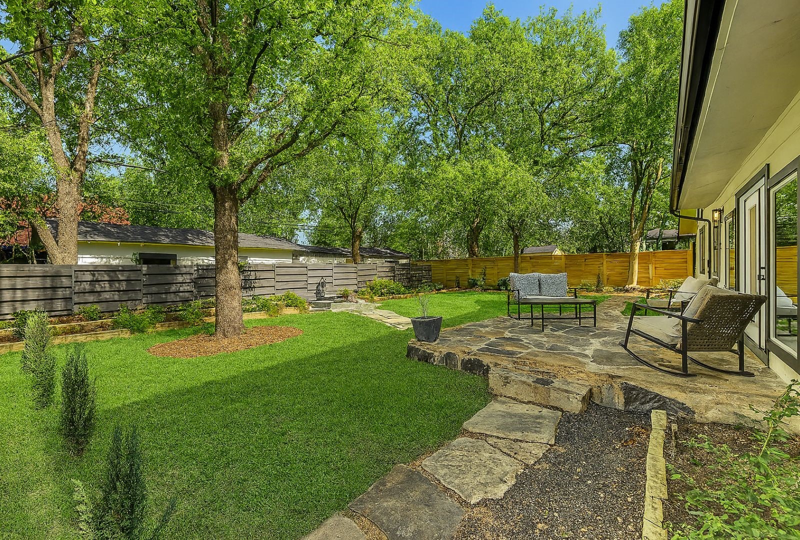 7002 Whispering Oaks Drive Austin TX 78745
