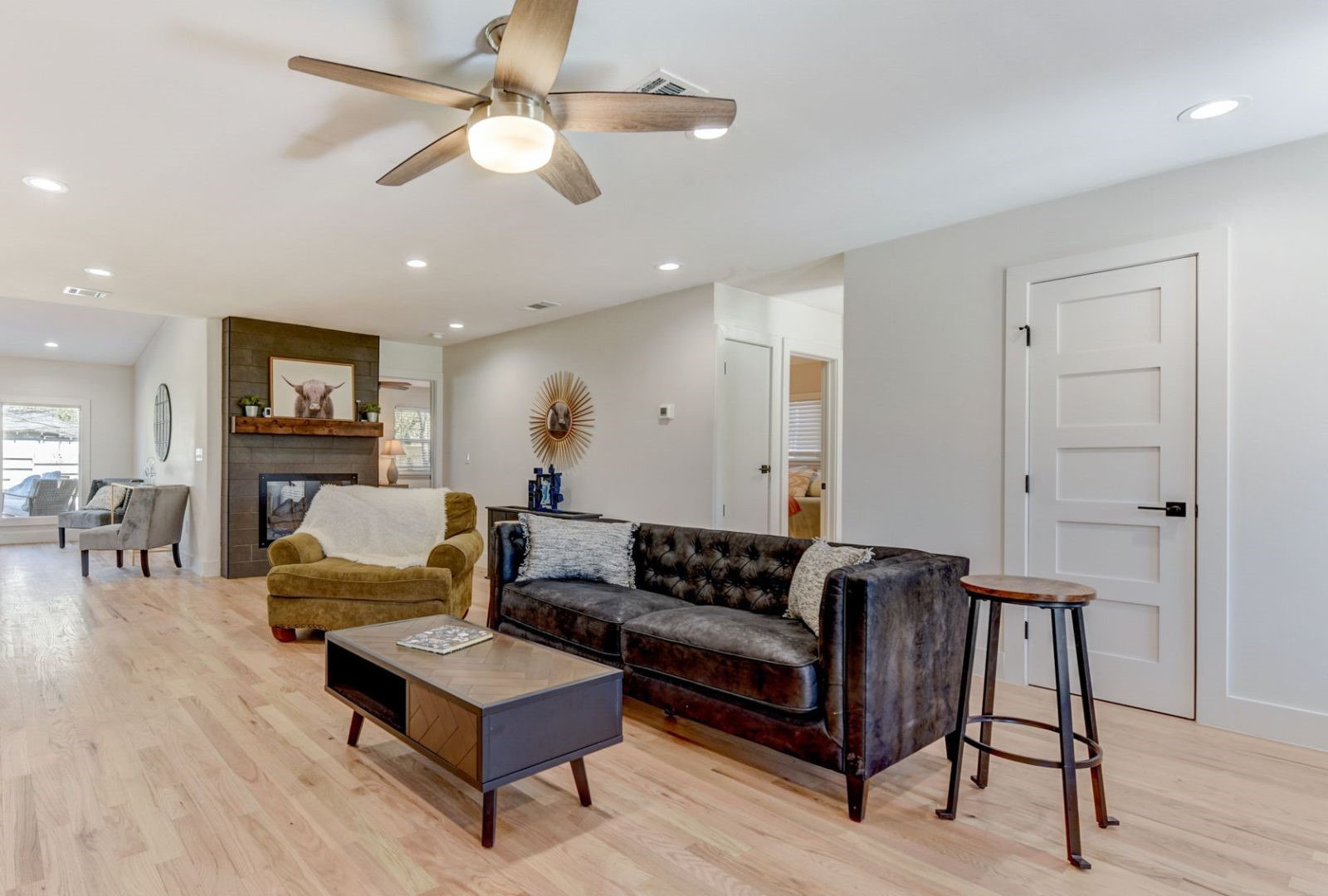 7002 Whispering Oaks Drive Austin TX 78745