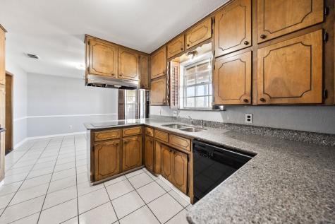 4912 Southwest Boulevard Fort Worth TX 76116