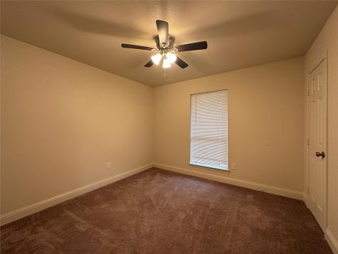 1017 Pleasant Valley Road Garland TX 75040