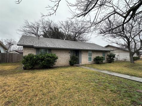 1017 Pleasant Valley Road Garland TX 75040