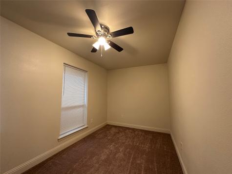 1017 Pleasant Valley Road Garland TX 75040