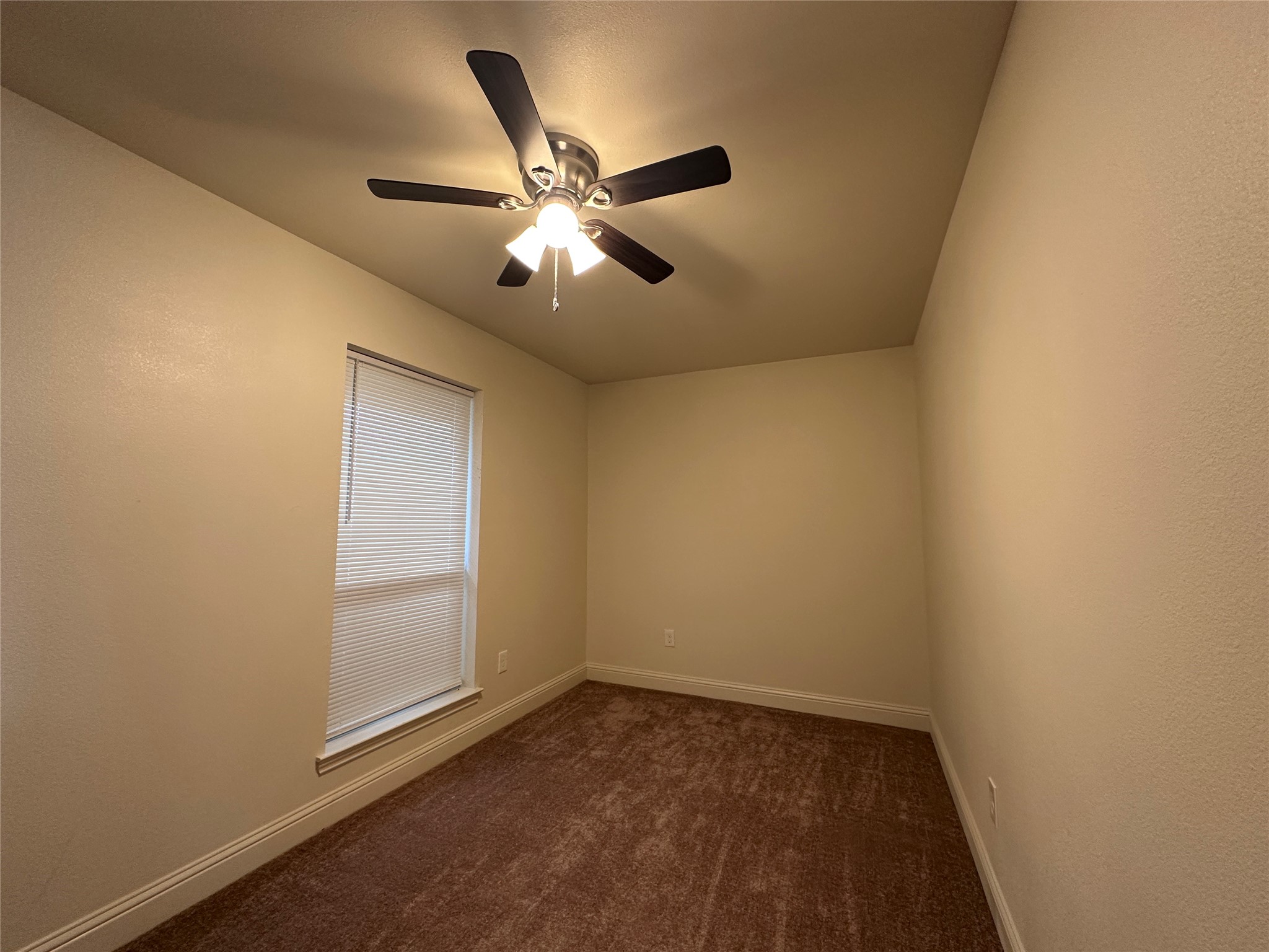 1017 Pleasant Valley Road Garland TX 75040
