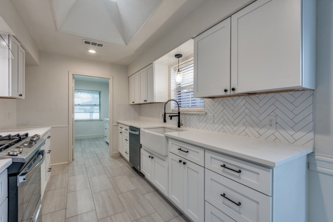 9440 Springwater Drive Dallas TX 75228