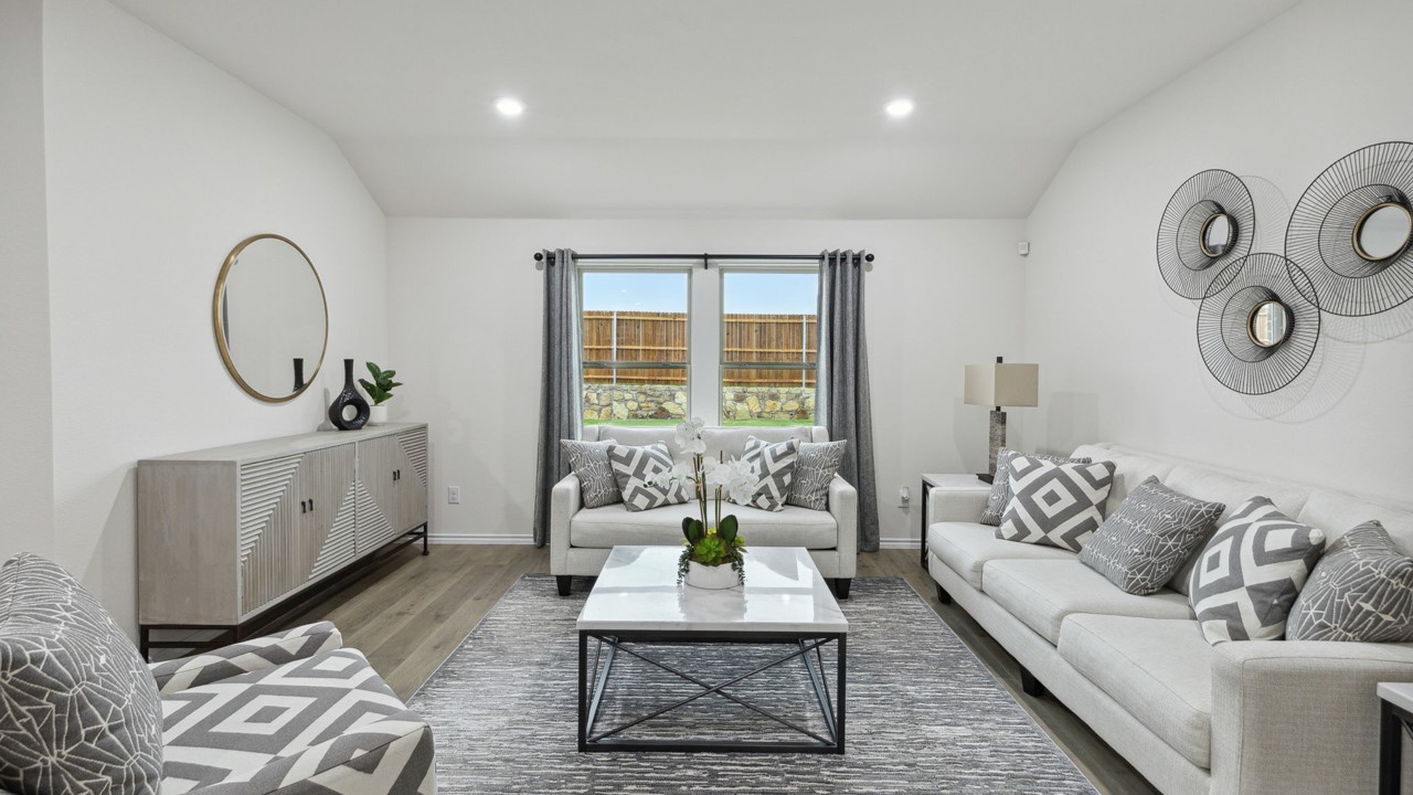 208 Charismatic Road Waxahachie TX 75165