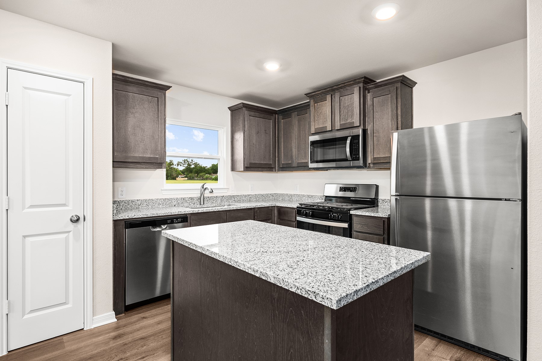 223 North Island Drive Terrell TX 75160
