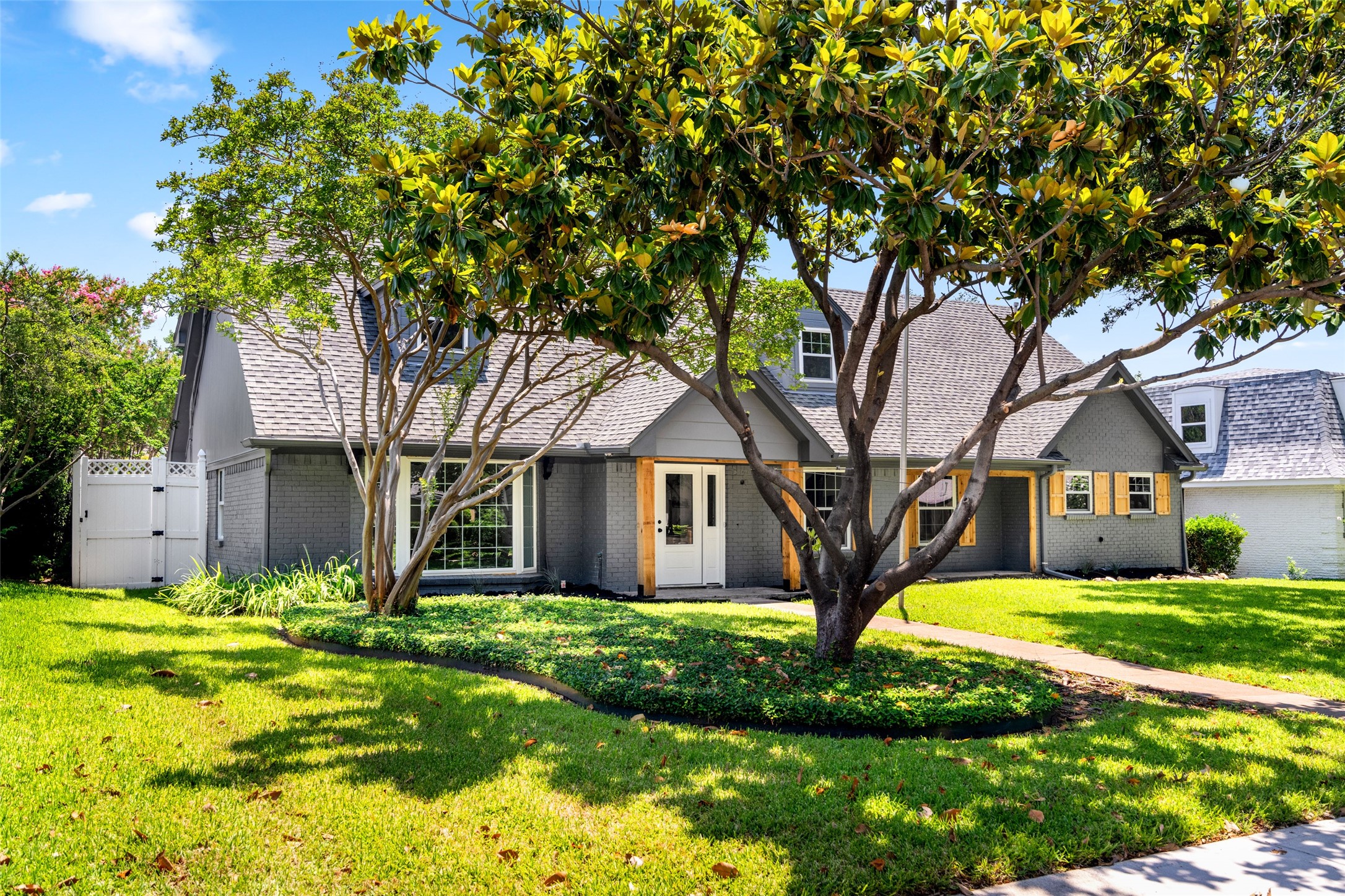 3542 Chellen Drive Farmers Branch TX 75234