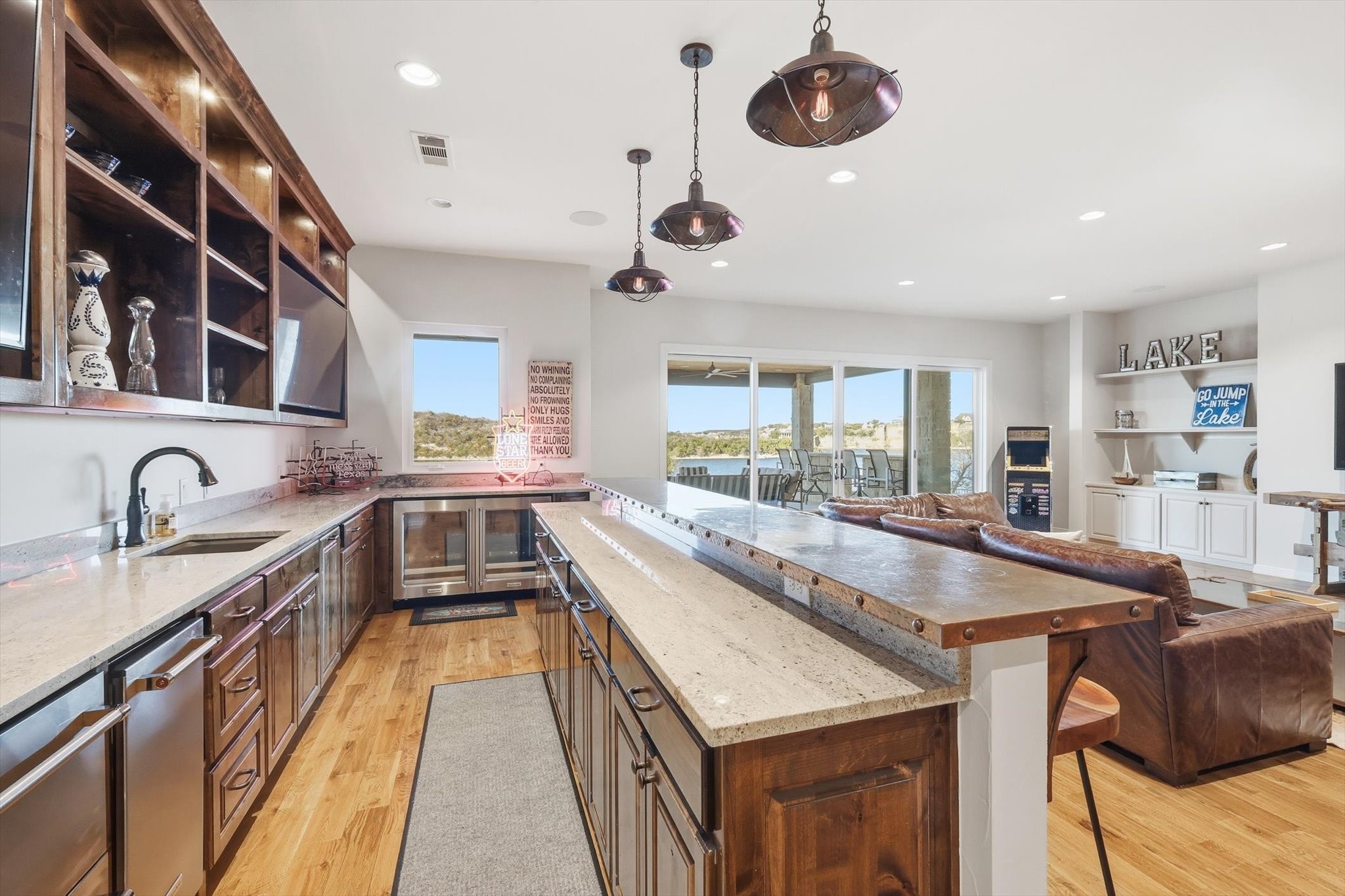 7105 W Hells Gate Drive Strawn TX 76475