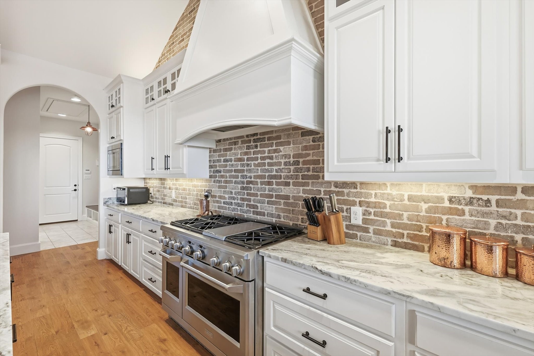 7105 W Hells Gate Drive Strawn TX 76475