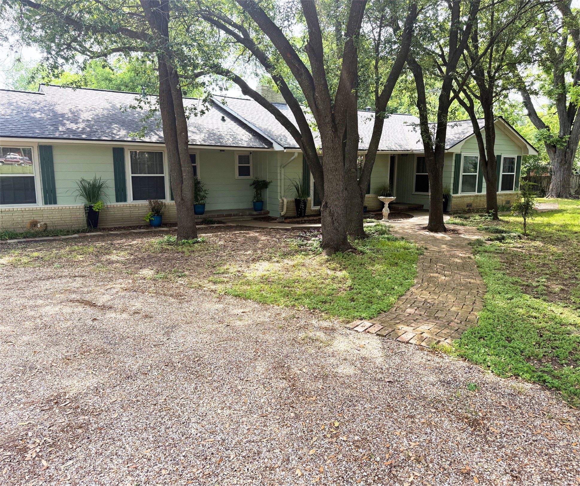 2815 N 43rd Street Waco TX 76710