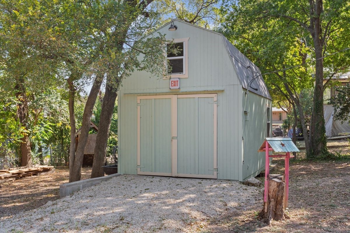 2815 N 43rd Street Waco TX 76710