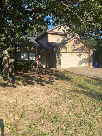 621 Lake Crest Parkway Azle TX 76020