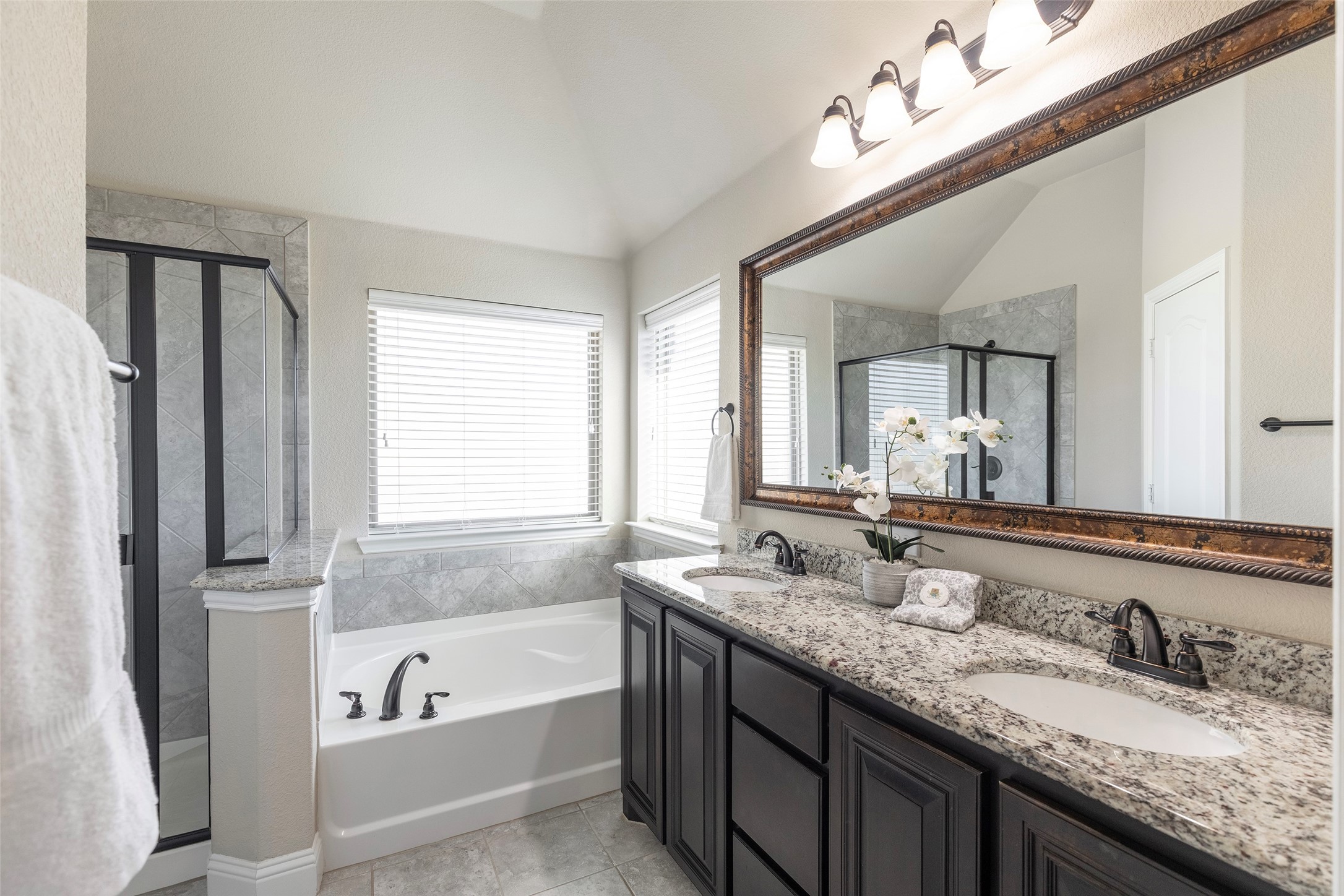 325 Sherbrook Street Van Alstyne TX 75495