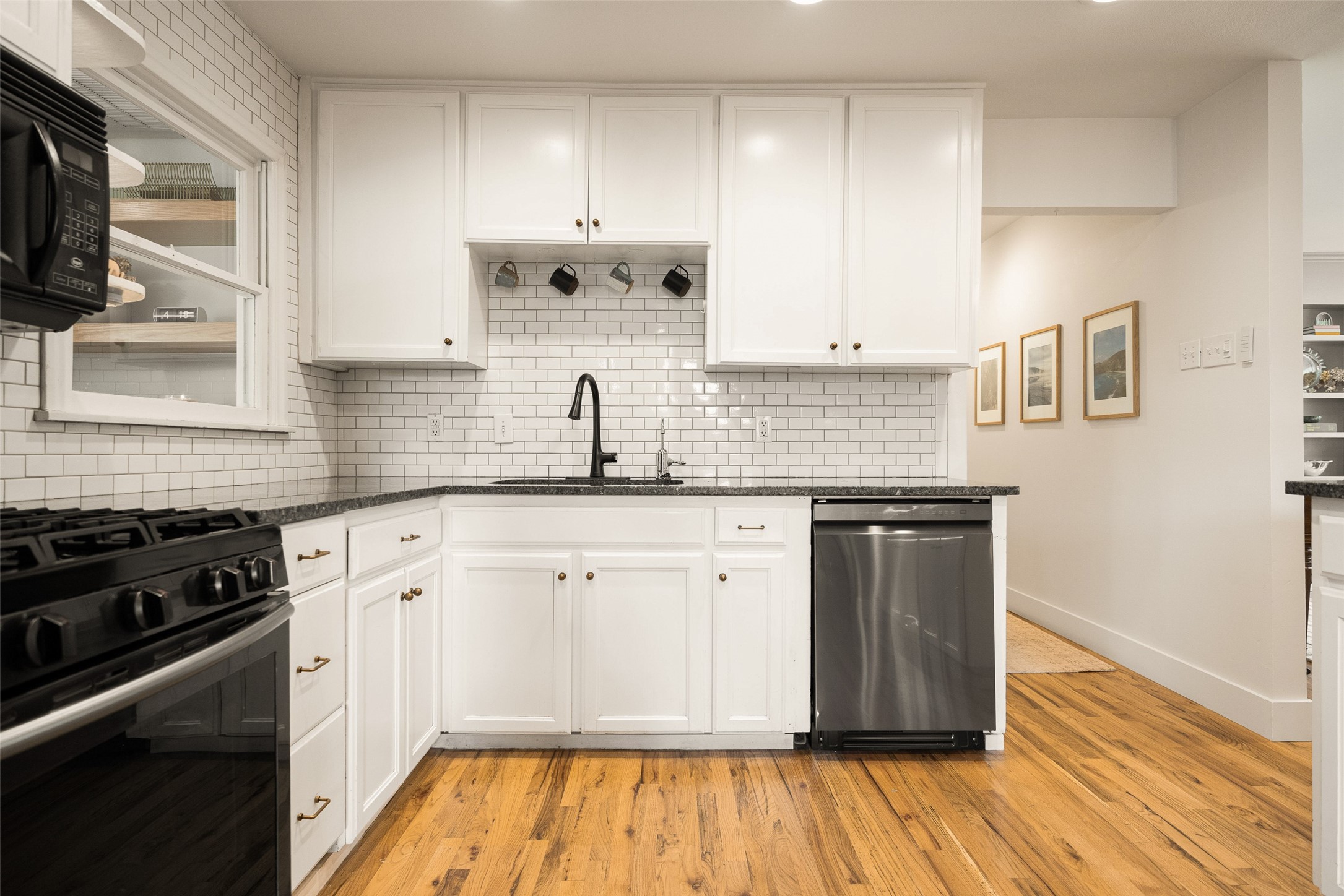 11207 Sinclair Avenue Dallas TX 75218