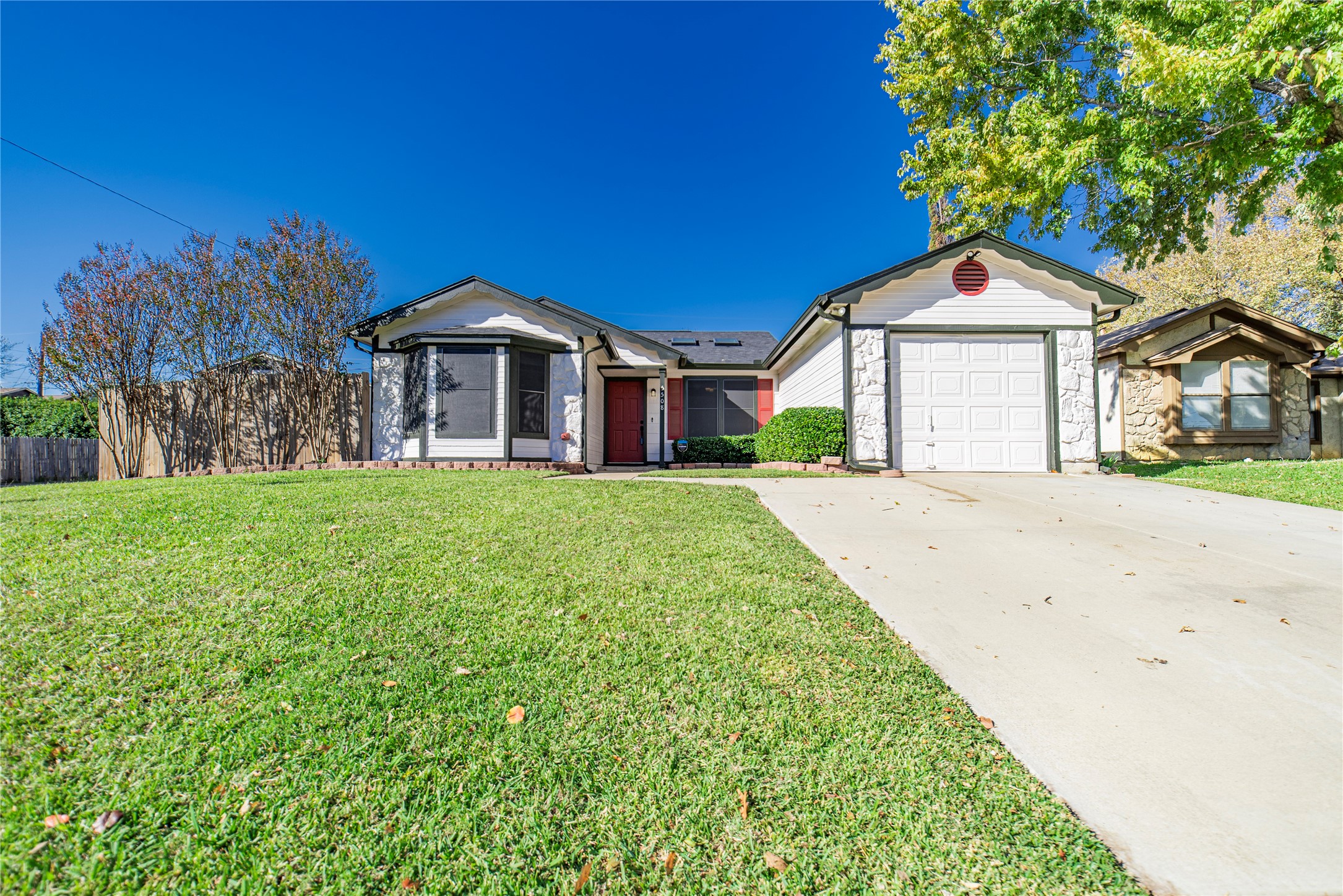 5508 Safari Trail Arlington TX 76018