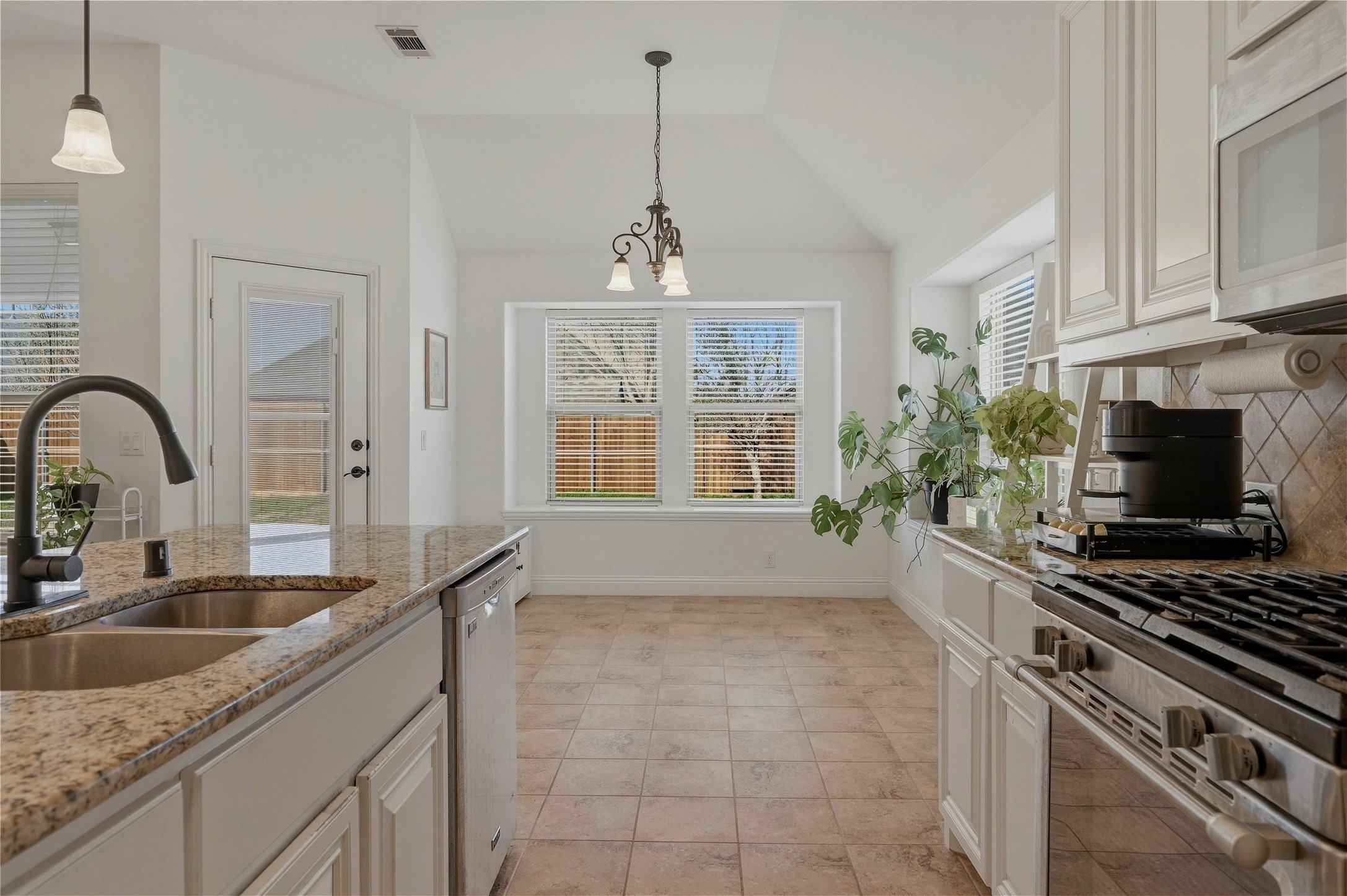 4606 Amesbury Lane Sherman TX 75092