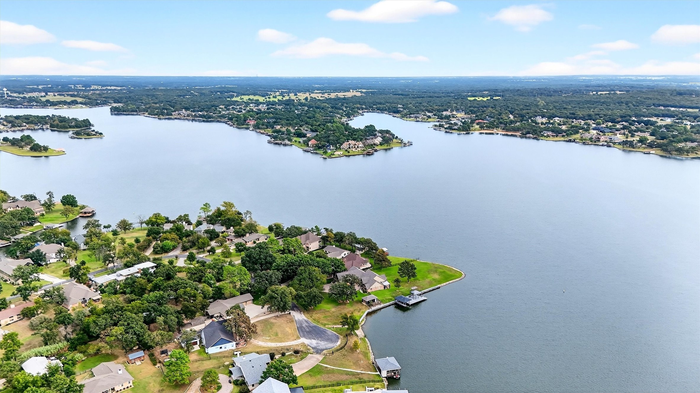 105 Cocopa Cove Lake Kiowa TX 76240