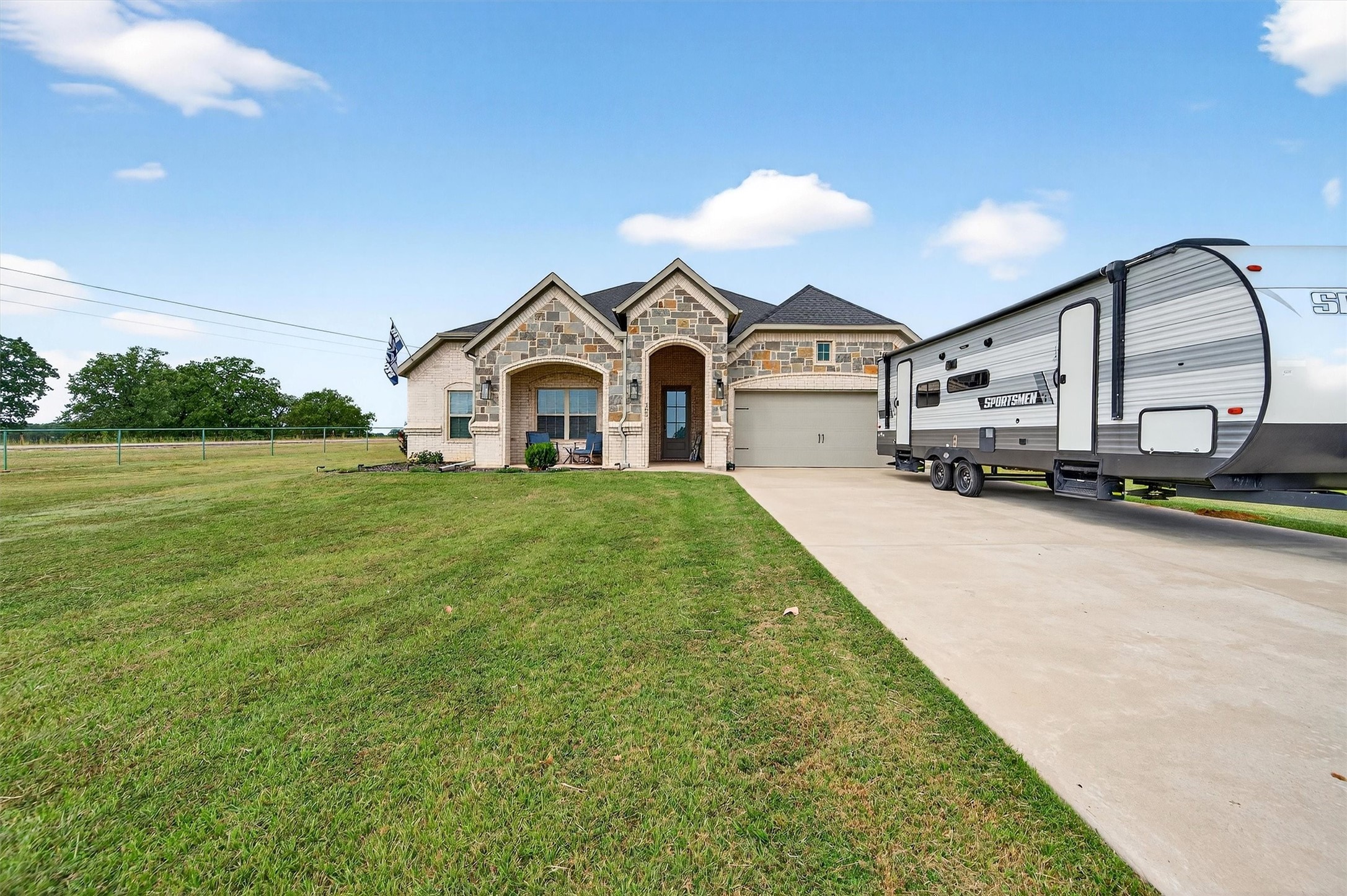 105 Cocopa Cove Lake Kiowa TX 76240