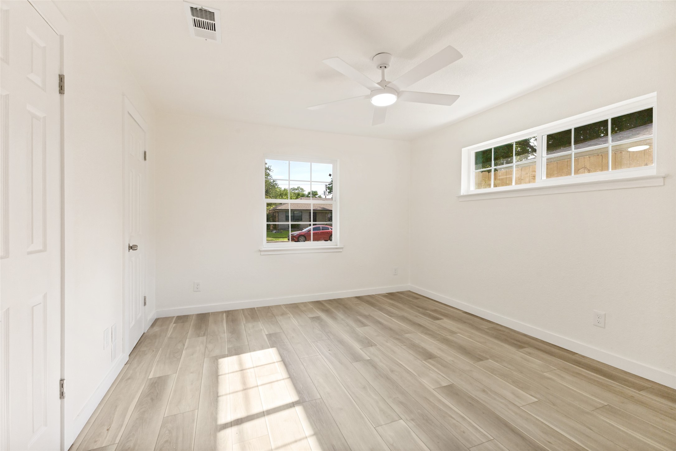 5610 Enchanted Lane Dallas TX 75227
