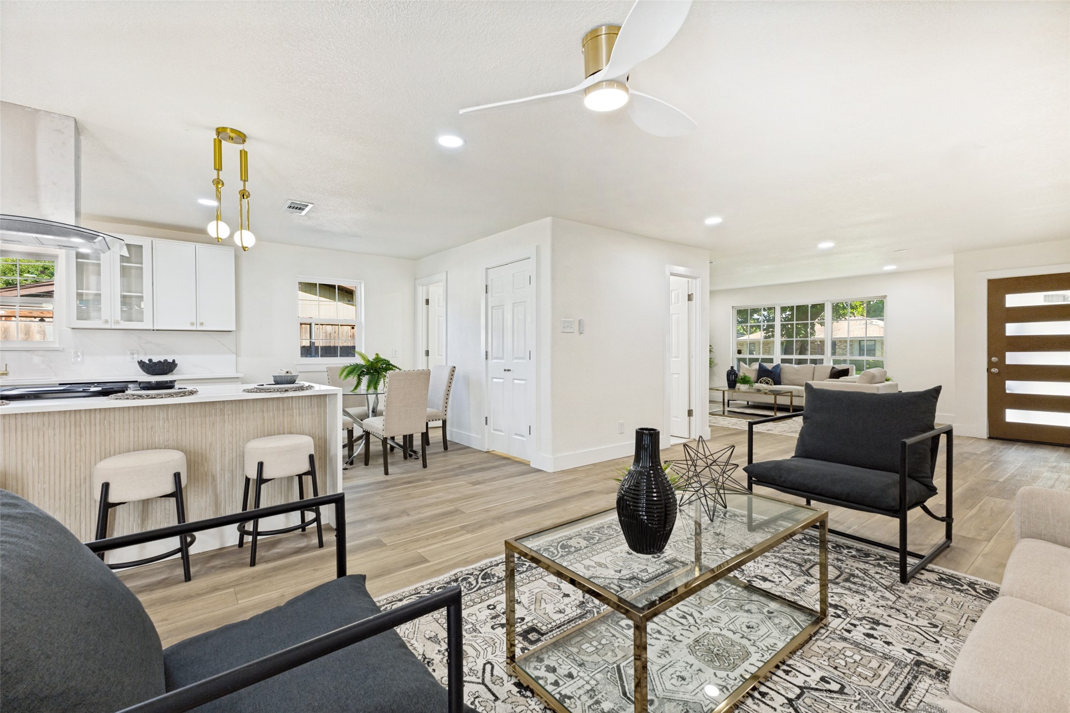 5610 Enchanted Lane Dallas TX 75227