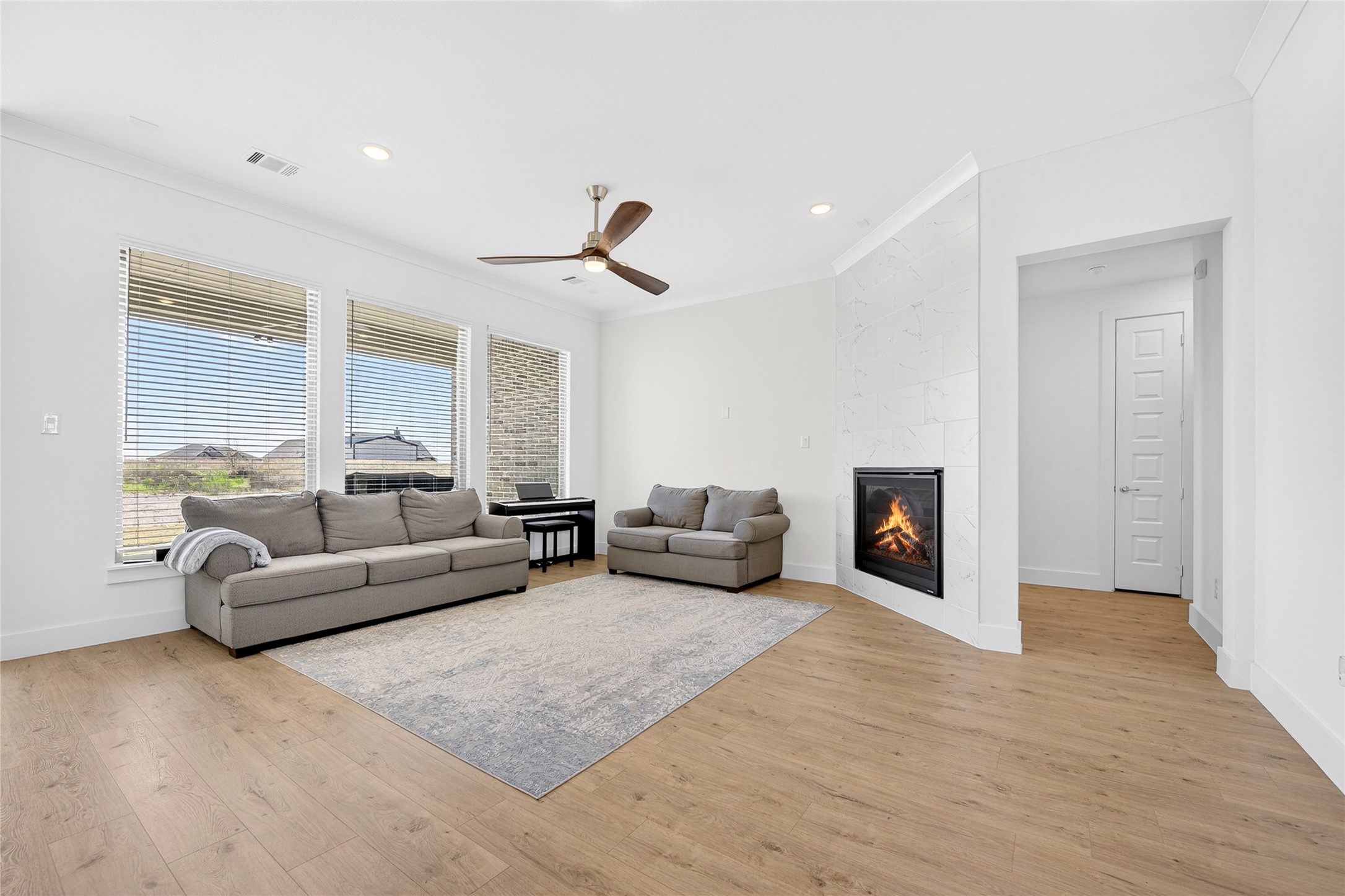 209 Basalt Lane Reno TX 76020