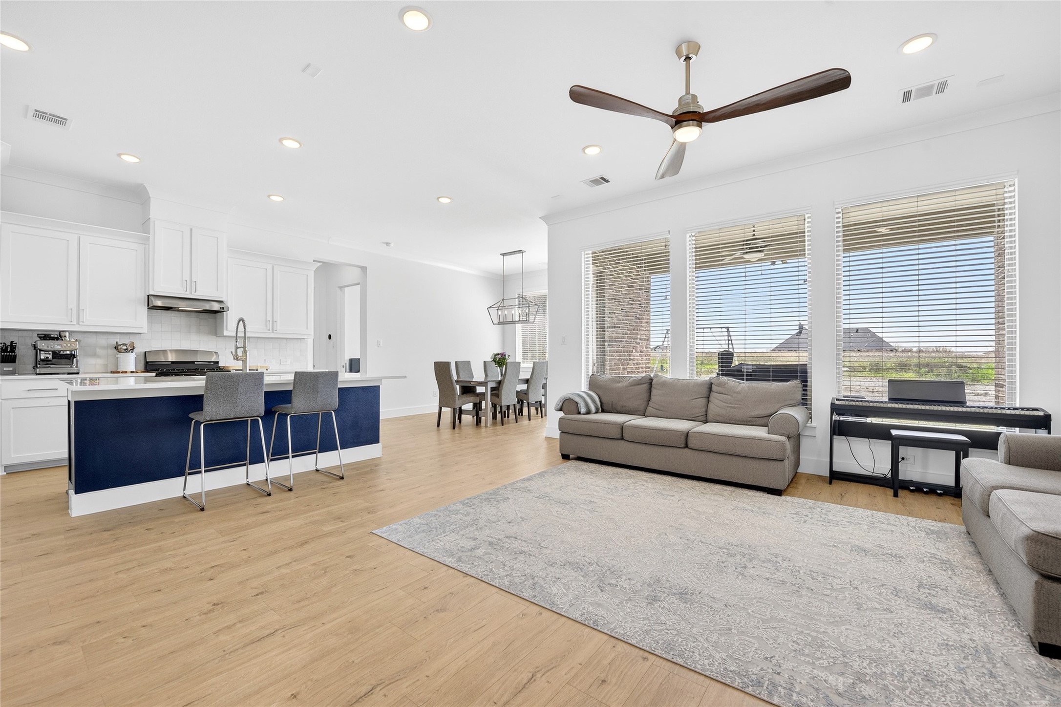 209 Basalt Lane Reno TX 76020